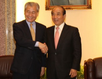 新“閣揆”毛治國依例拜會王金平 聽取政策建議 新“閣揆”毛治國依例拜會王金平 聽取政策建議