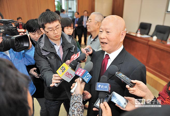 ���M�hǰ��ϯ�S�������ң����h�G�Iͨ�^�µěQ�h�ģ�ȡ���^ȥ���f�Q�h��