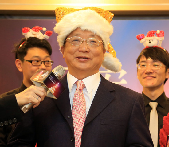 胡志強(qiáng)24日卸任 借《感恩的心》謝臺中人給他13年(圖) 胡志強(qiáng)24日卸任 借《感恩的心》謝臺中人給他13年(圖)