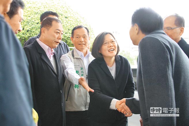 �±����h�����M(j��n)�h�F(tu��n)�挦ʷ����ӽ��h�L�����ęC(j��)�����h��ϯ��Ӣ��19����������h�o(j��)��һƱ������(zh��n)��