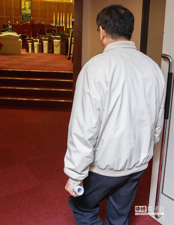 �¿����L������26�յ�һ�����M(j��n)�_�����h��