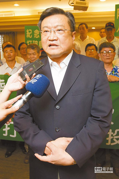 陳水扁保外就醫(yī)案一波三折 朱立倫吁當局盡快處理(圖) 陳水扁保外就醫(yī)案一波三折 朱立倫吁當局盡快處理(圖)