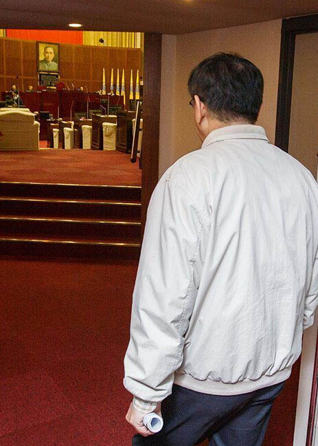 �_(t��i)�����L(zh��ng)������26�����и����L(zh��ng)���_(t��i)�����h��(hu��)���ӵ�12�ó������(hu��)�����״��c���h�T��Ҋ����(�_(t��i)ý�D)