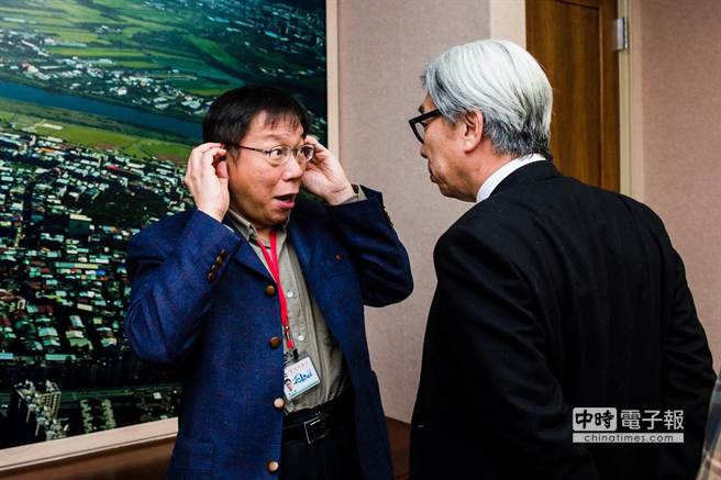 ����ӛ�߲��Lǰ�c�˽�Մ�r(sh��)¶�����@�ı�����