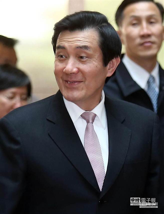 �RӢ13�ս��܌��L���غ��ý�w�����ᆖ�r���RӢ�ŃH΢Ц�Ԍ�