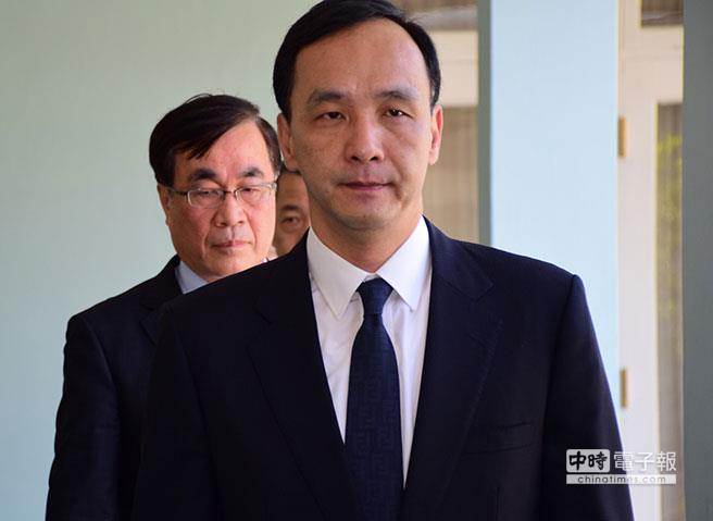 �����h��ϯ�����������_�����Еr��ӈ��Y����Ƭ��