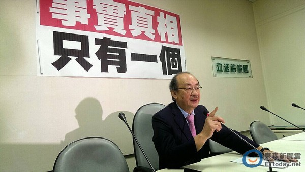 柯建銘舉行記者會(huì) 柯建銘舉行記者會(huì)