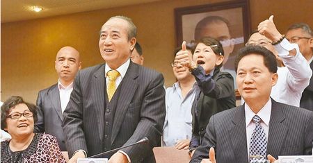 �������䡱�A��Ӣ�����V������ƽ�����ǲµ�