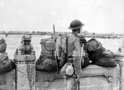 “血淚的歷史不能遺忘”馬英九宣揚抗戰(zhàn)史(圖)