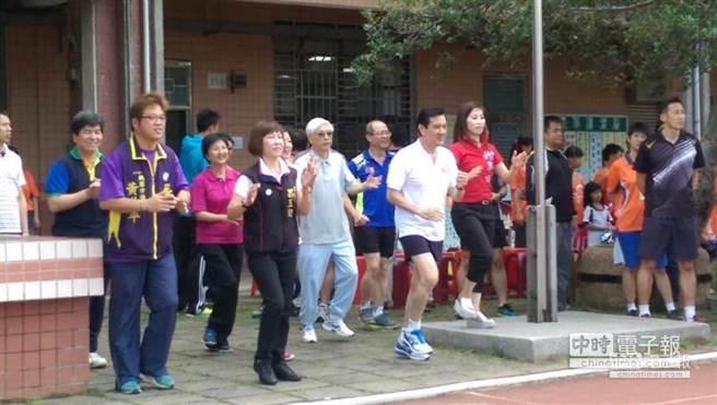 �RӢ�ź�С�W(xu��)�W(xu��)ͯһ����������