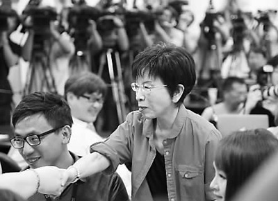 ���������˚��J�^(gu��)���{(di��o)�P(gu��n)�x���xֻ�����һ�P(gu��n)