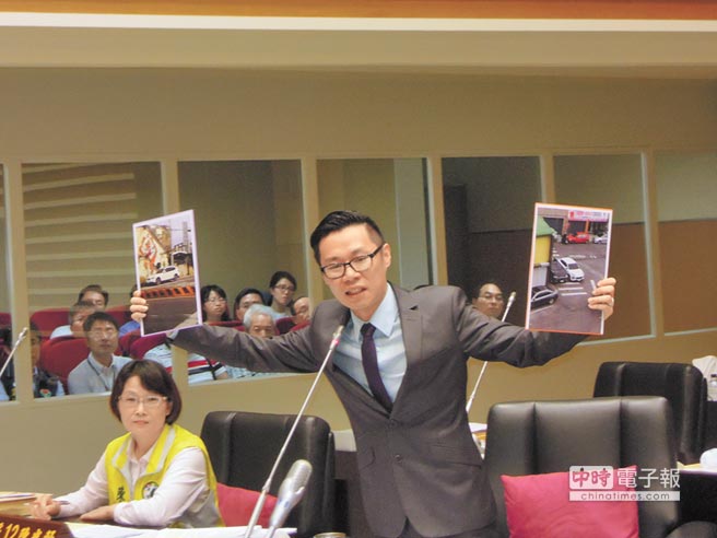 ��Ӣ�Đی���ָ�ء���(d��ng)�x�h�T��˦Ů���ѡ�