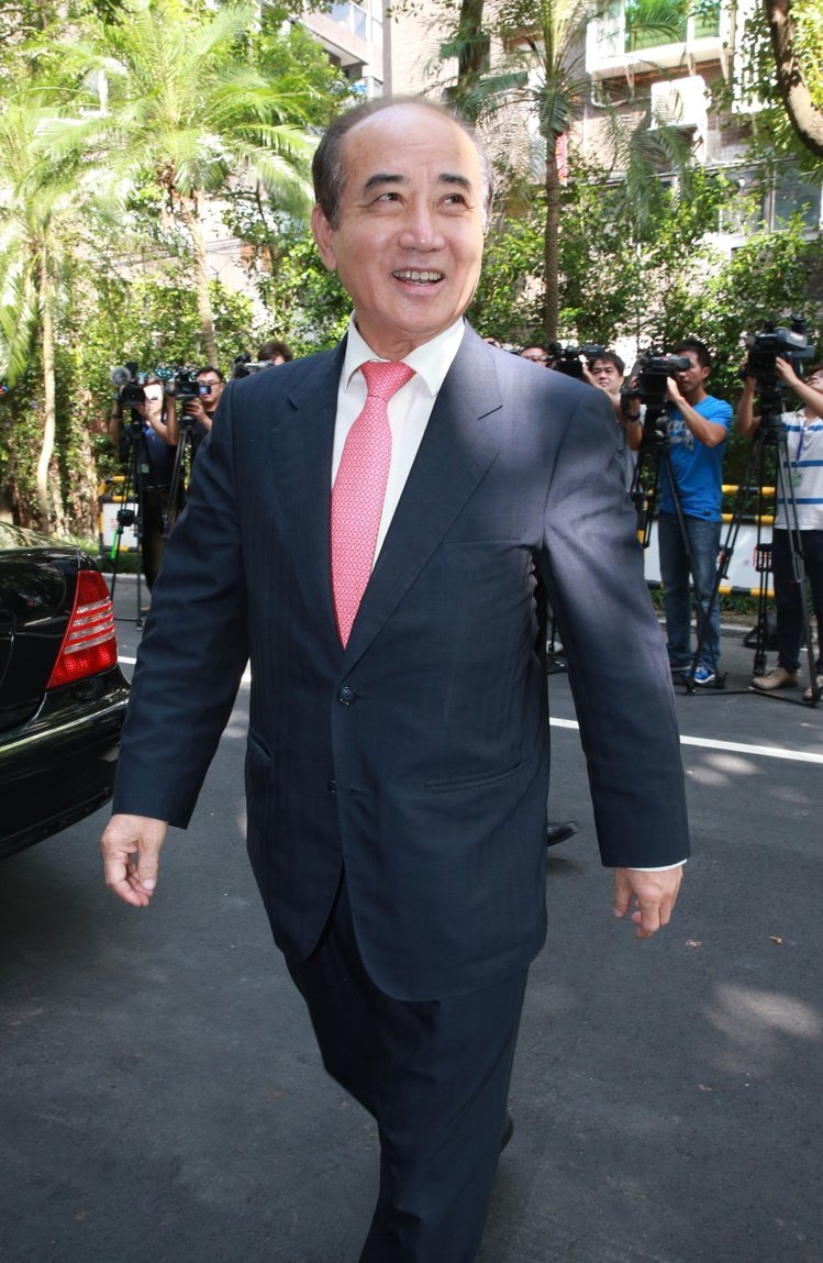 王金平證實與朱立倫會面 談選2016:我手無寸鐵 王金平證實與朱立倫會面 談選2016:我手無寸鐵