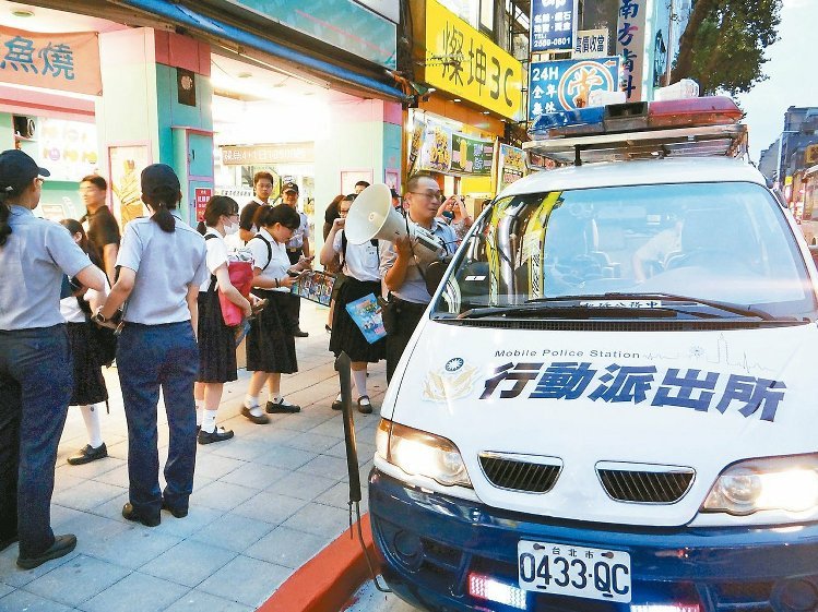 ������"�Є�(d��ng)�ɳ���"ԇ�k4��(g��)�H����30�� �o�κ���