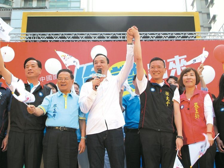 �������҈@�����ط����v�F(tu��n) ��̧�h������ί���x��