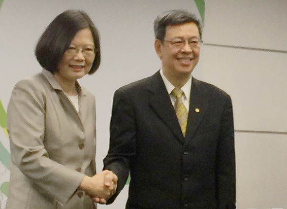 ��Ӣ�ı������x�����^��������Ƹ˽�҂�̽��ꐽ�������