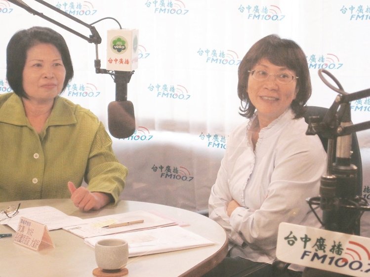 王如玄:參選前知道政治復(fù)雜 參選后見識(shí)“選舉很可怕” 王如玄:參選前知道政治復(fù)雜 參選后見識(shí)“選舉很可怕”