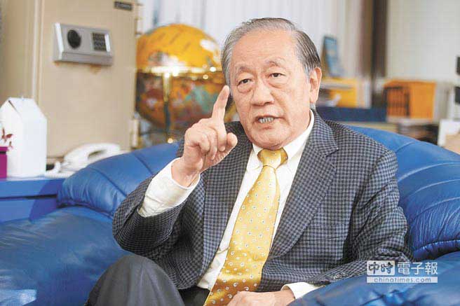 郁慕明再批蔡英文黑箱選舉:現(xiàn)在霸道當選后更霸道 郁慕明再批蔡英文黑箱選舉:現(xiàn)在霸道當選后更霸道