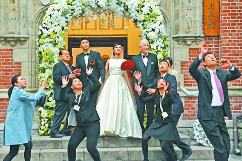 李登輝出席孫女婚禮遭疑似統(tǒng)派分子鬧場(圖)