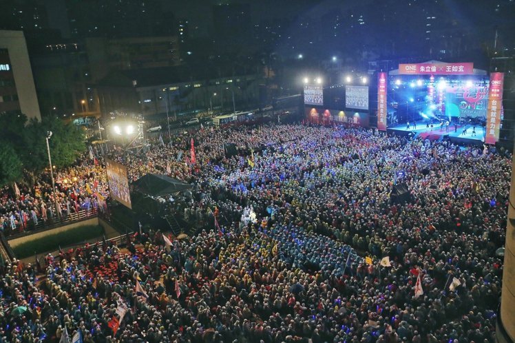 λ���±��а���һ�\(y��n)��(d��ng)�����������xǰ֮ҹ���D�M����֧����