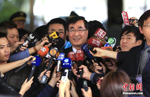 ��Ľ���x��(gu��)���h��ϯ���Ĵ��ؑ�(y��ng)���Y�񲻷����D��