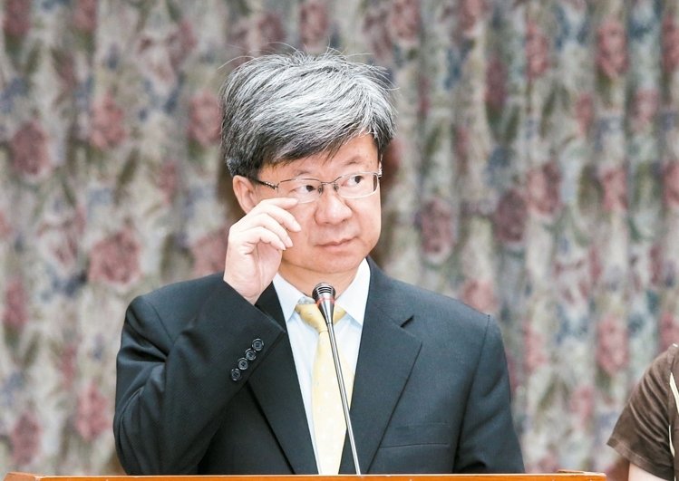 花7萬元宴請8"藍委"?吳思華:喝白開水怎可能要7萬 花7萬元宴請8"藍委"?吳思華:喝白開水怎可能要7萬