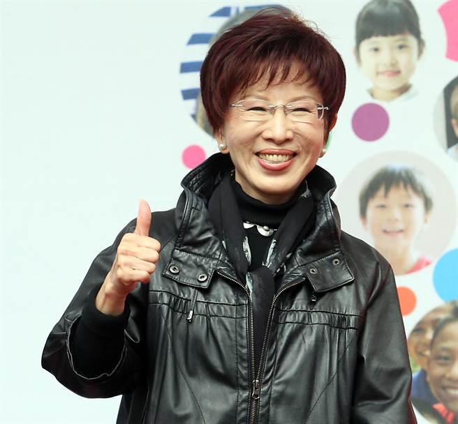 無黨產(chǎn)難再起?洪秀柱嗆柯文哲:不要小看國民黨志氣 無黨產(chǎn)難再起?洪秀柱嗆柯文哲:不要小看國民黨志氣