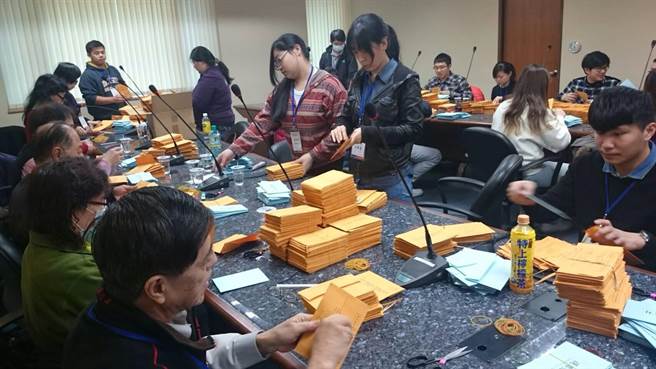 �ں����h�T����Ч�xƱ�����������@���˳ɵĉ����Ե�Ʊ���D���(gu��)���h�����xƱ�_(k��i)Ʊ��r