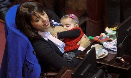 ����͢Ů�h�T���h��(hu��)���������l(f��)ݛՓ��(zh��ng)�h