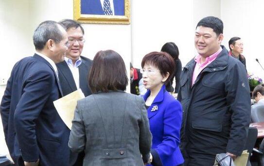 �������������г���(hu��)����г�ί���컥��(d��ng)�����DƬ��(l��i)Դ�����u(p��ng)�磩