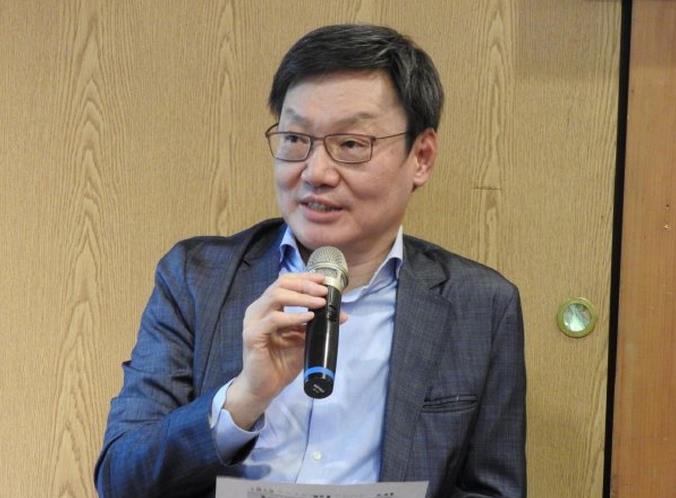 蘇起:民進(jìn)黨與大陸之間沒有橋梁只有問號 蘇起:民進(jìn)黨與大陸之間沒有橋梁只有問號