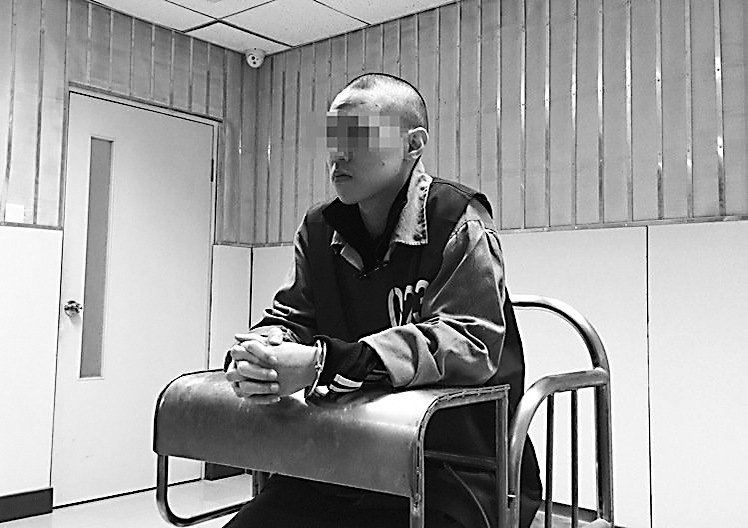 臺(tái)灣“撈”電信詐騙嫌犯遇波折 官員登陸行程被推遲 臺(tái)灣“撈”電信詐騙嫌犯遇波折 官員登陸行程被推遲