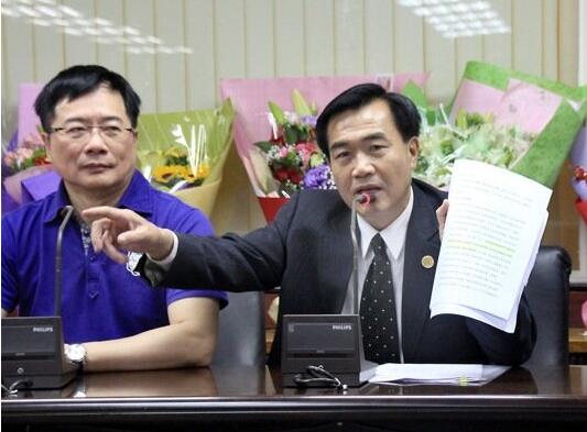 ��ȫ�̣��У������ڇ����h���ߕ���(zh��)���L����Ԫ�����c�Ɏ������������h���h�T��ͬ�����_ӛ�ߕ�