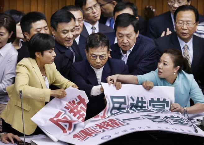 ��(gu��)���h�F(tu��n)Մ?w��)��I(l��ng)��ϯ�_(t��i)�����������x �ǟo��ȡ�[