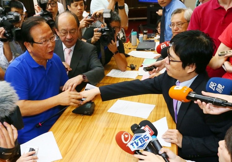 �{(l��n)�G���h�a(ch��n)�����_ͻ �����h"��ί"���h��(n��i)���_���R��