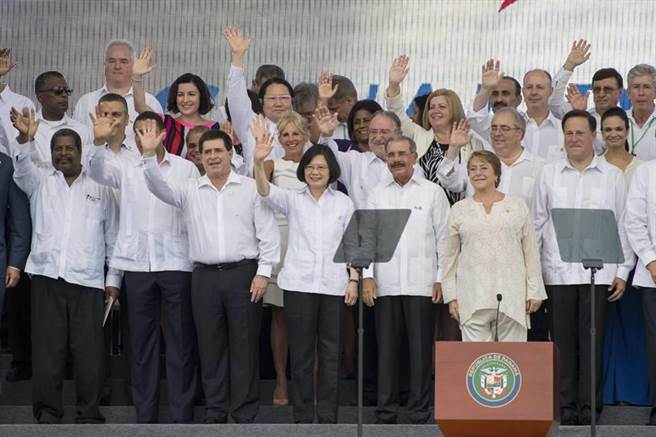 �_(t��i)�W(xu��)��:��Ӣ��"�^���⽻"�������e(cu��)�` һ���±�Ȼ�M�@���^