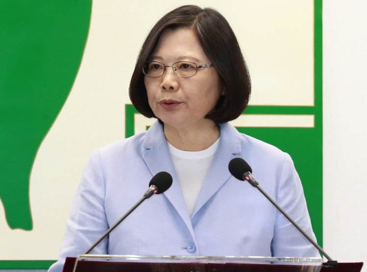 �_�Ǐ�����Ӣ�Ľ�ֹý�w�l(f��)����������Ҵ�Ę�Į���