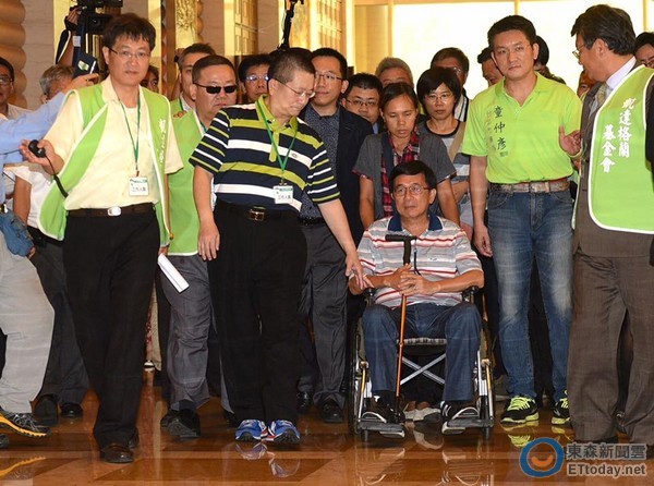 �b�����^ʳ������������������ˮ��z�ЁGĘ3����