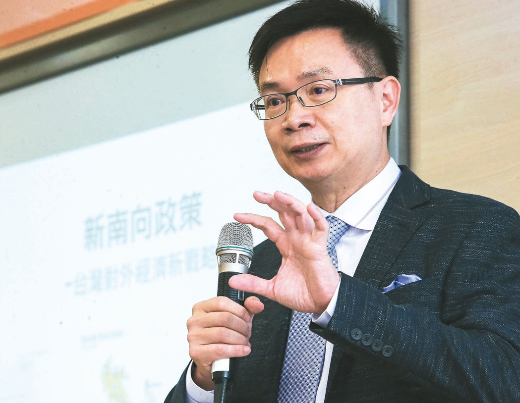 臺"駐新加坡代表"人事再生變 未獲同意前曾大肆宣揚(yáng) 臺"駐新加坡代表"人事再生變 未獲同意前曾大肆宣揚(yáng)