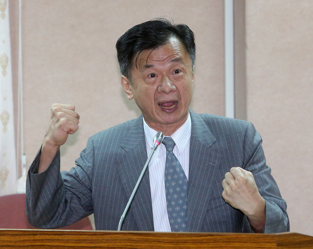 ��Ӣ�Į�(d��ng)������?li��n)QѪ �����ɡ���Ŀ���i����̫��