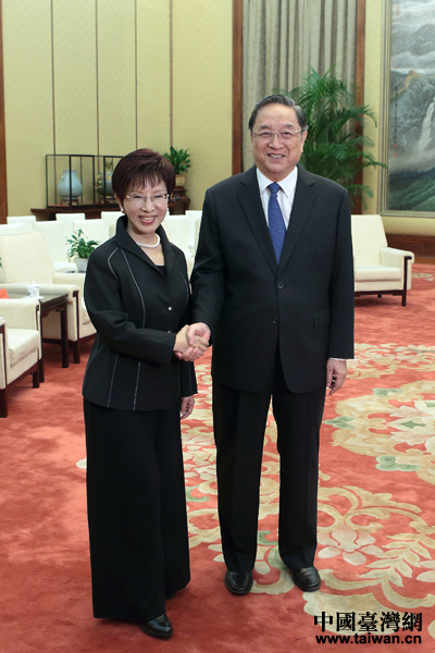 俞正聲會(huì)見中國(guó)國(guó)民黨主席洪秀柱 俞正聲會(huì)見中國(guó)國(guó)民黨主席洪秀柱