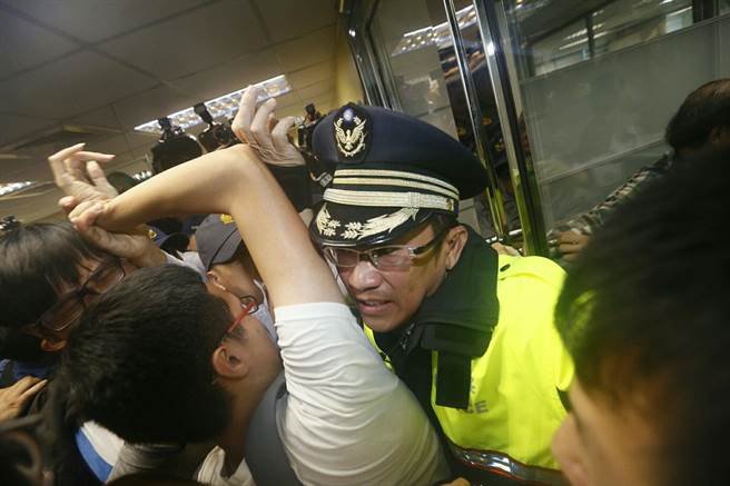 ������������픵(sh��)ʮ�˛_�M���M�h�����h�����c��������