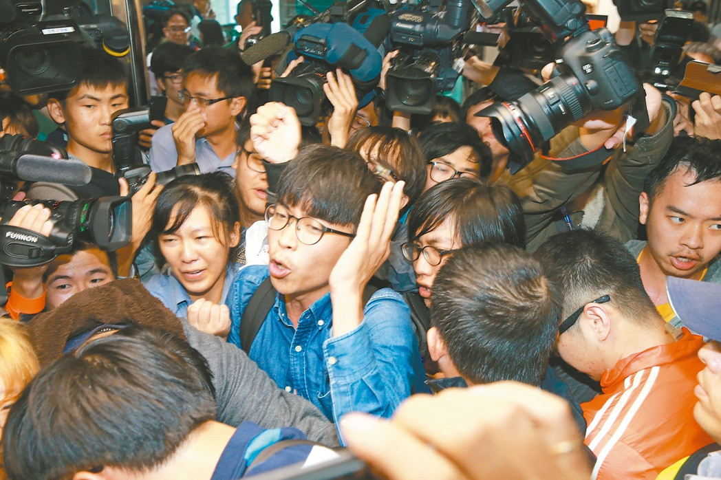 ����F�w���쵽���M�h�����h�������h���ڹ�7��١���(y��u)�ݾ�����������o���c��Ӣ�Į���������˳���P��δ�팢��Ӱ�S��