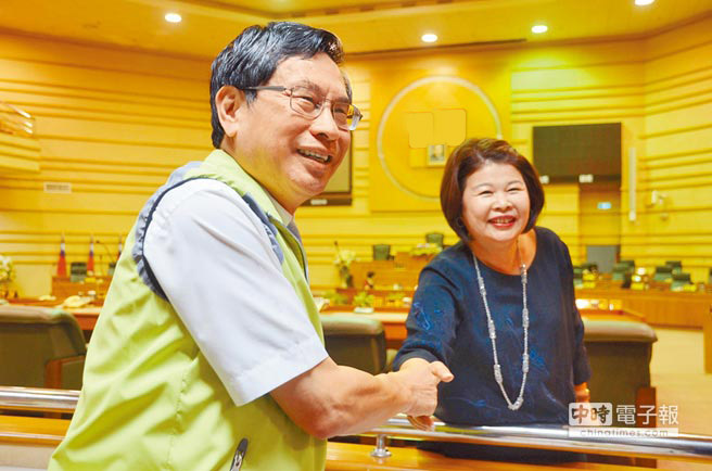 �_(t��i)��15�h���L��(li��n)���˞�(z��i)ʳƷݔ�_(t��i)�������̮�(d��ng)�ֱ��������DƬ��Դ���_(t��i)�����Еr(sh��)��ӈ�(b��o)����