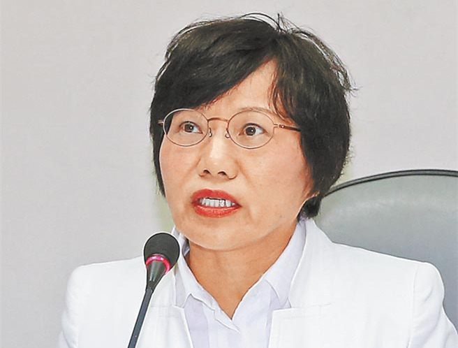 洪秀柱自創(chuàng)成語“世芳扯鈴” 批綠營“文化臺獨(dú)” 洪秀柱自創(chuàng)成語“世芳扯鈴” 批綠營“文化臺獨(dú)”