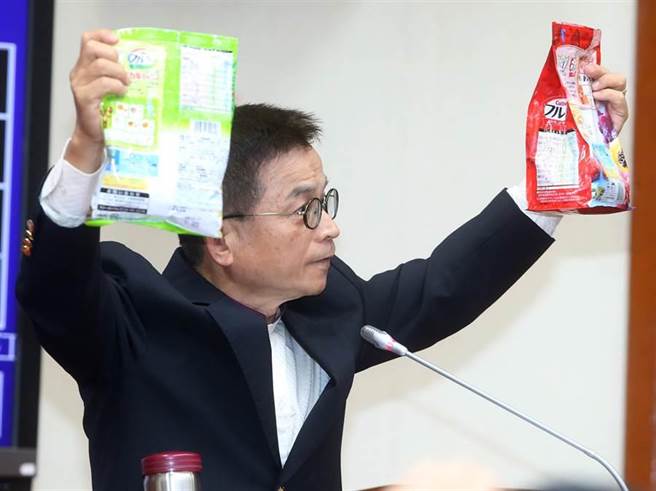 日本核災(zāi)食品竟能網(wǎng)購買到 民代批當(dāng)局根本不能管制 日本核災(zāi)食品竟能網(wǎng)購買到 民代批當(dāng)局根本不能管制