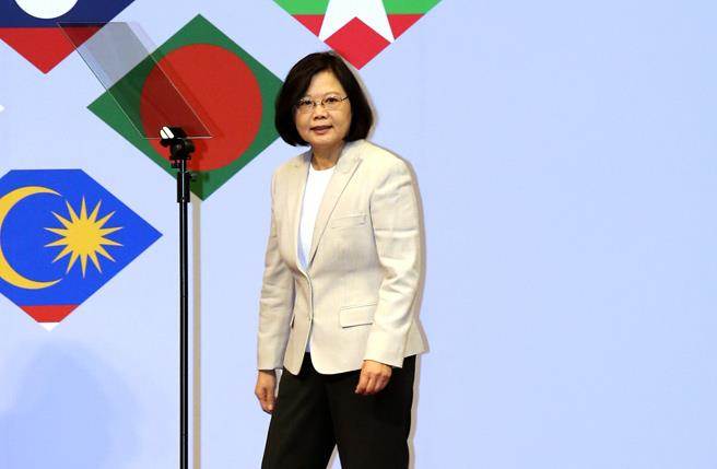 �u��(n��i)�W(xu��)��:�e�Ѵ�ꑌ�(du��)��������Ľ�(j��ng)�I(y��ng)��(ji��n)����"���X(qi��n)"