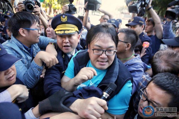 �����h�l(f��)��(d��ng)����ʳ���� �������ư�躰"߀��ʳ��"