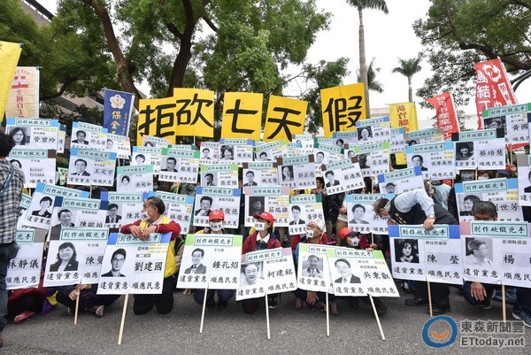 ��һ��һ�ݡ��y��M�� �±��и����L���_���б��X����ȥ��