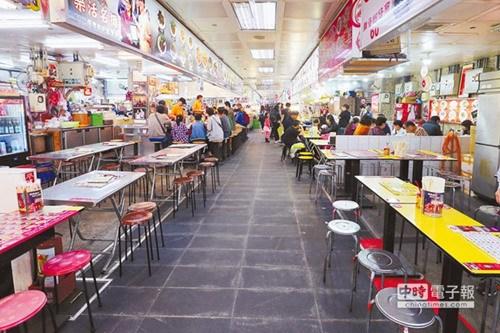 �_��(d��ng)�ֹ�������ο͸��_��(sh��)��(j��)3����׶�ȫ���µ�